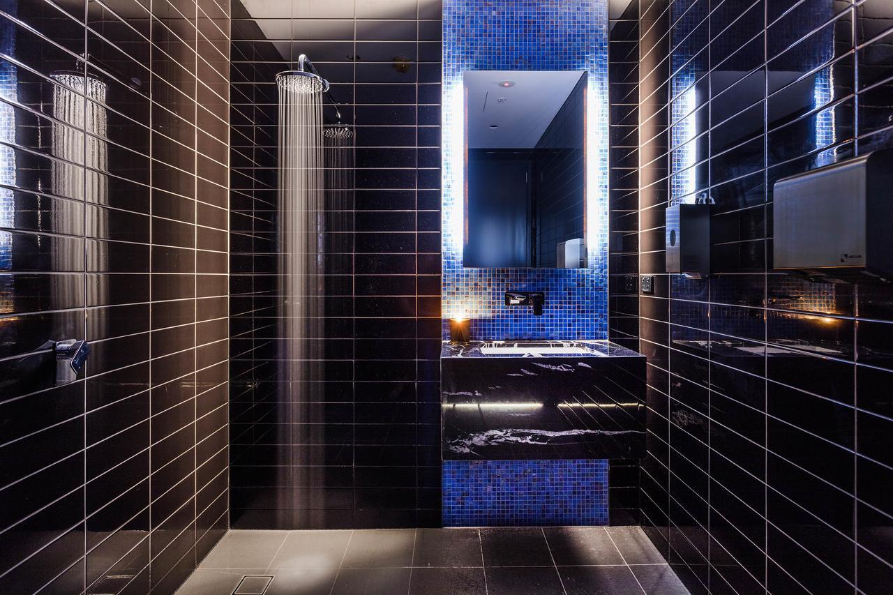 אפרטהוטל בריסביין Fv By Peppers מראה חיצוני תמונה Bathroom